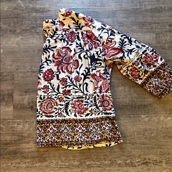 🌻Lucky Brand Floral Blouse🌻 - Picture 2 of 5